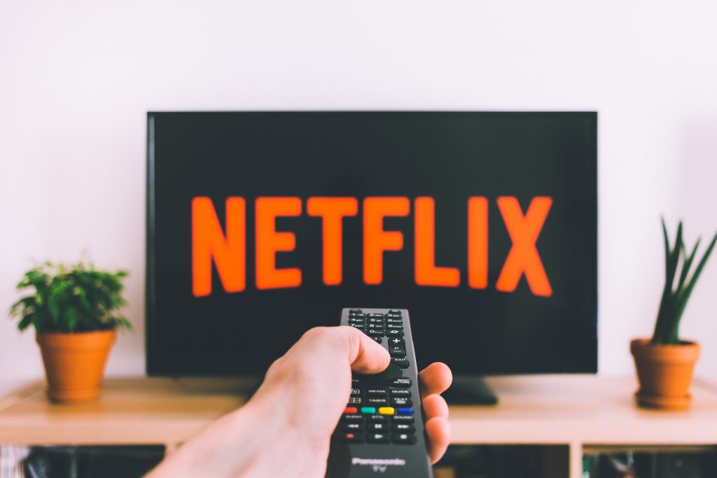 how netflix is changing the tv industry, how streaming changed tv, impact of online streaming on tv, netflix taking over tv